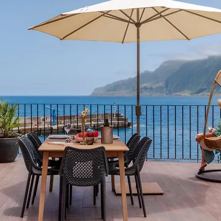 Pipas Do Avo - Seixal By An Island * Porto Moniz