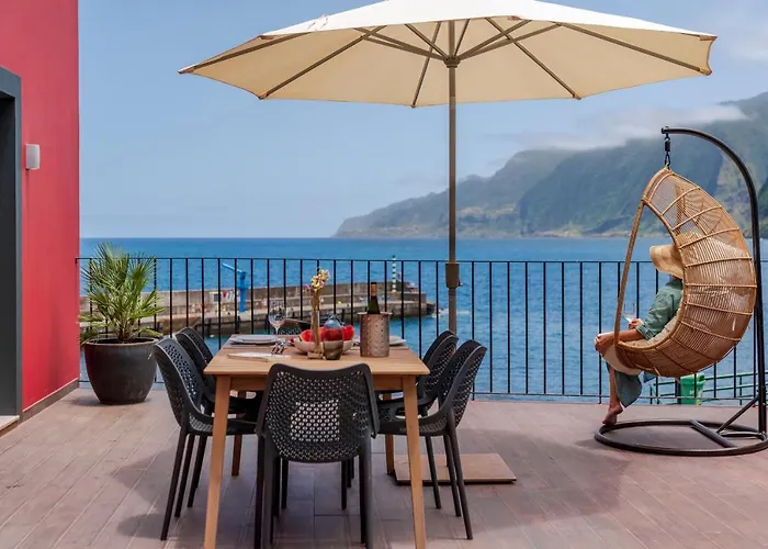 Pipas Do Avo - Seixal By An Island * Porto Moniz